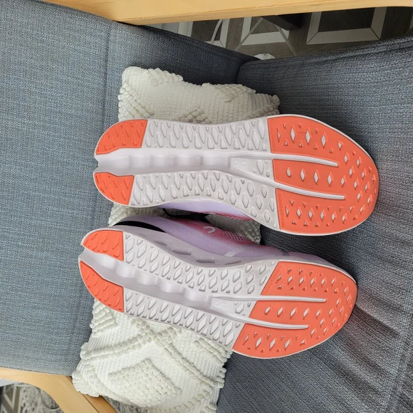 On Running Mens Auburn/Frost Running Shoes - Picture 5 of 5